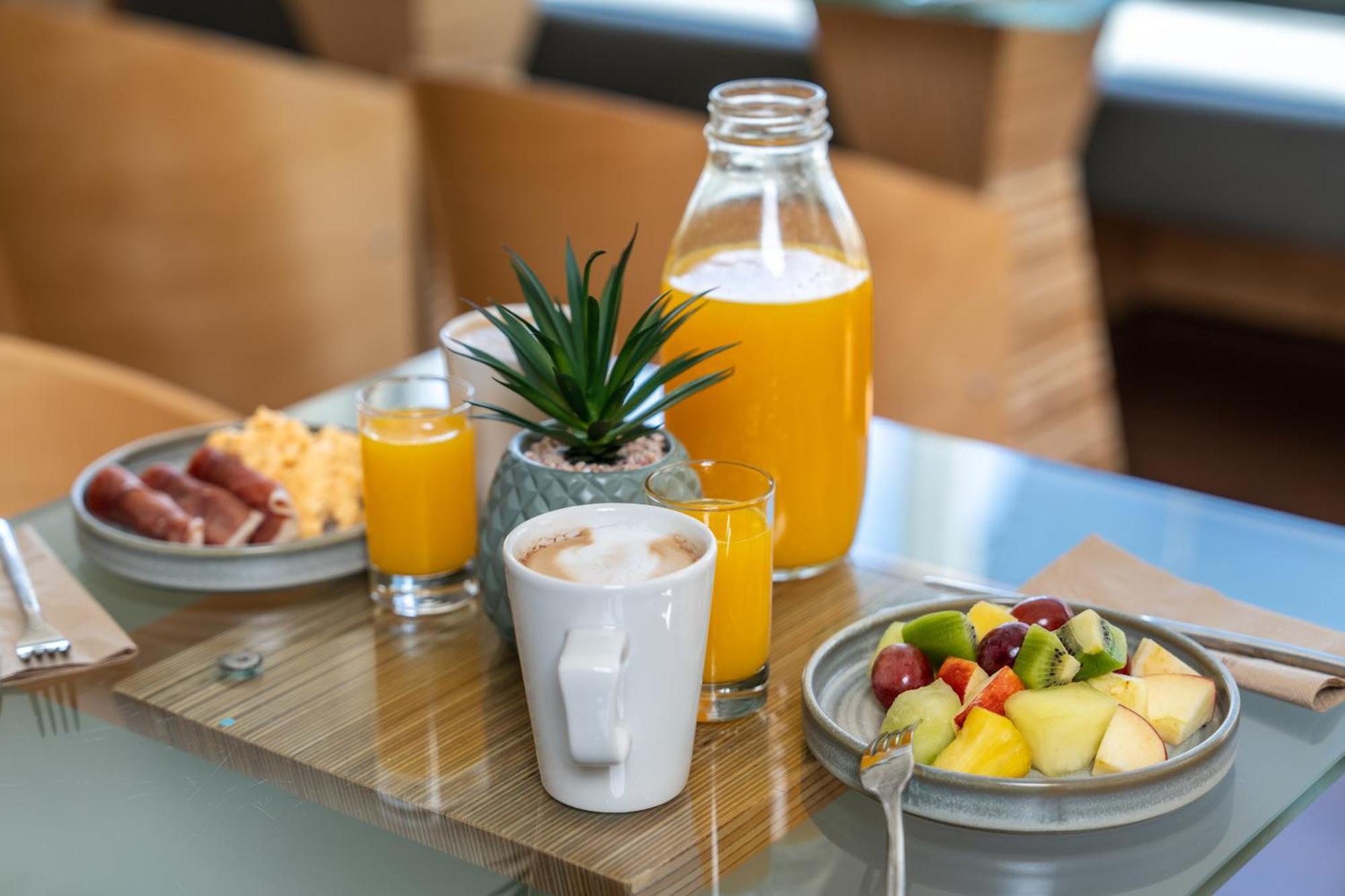 Ibis Madrid אלקובנדס מראה חיצוני תמונה