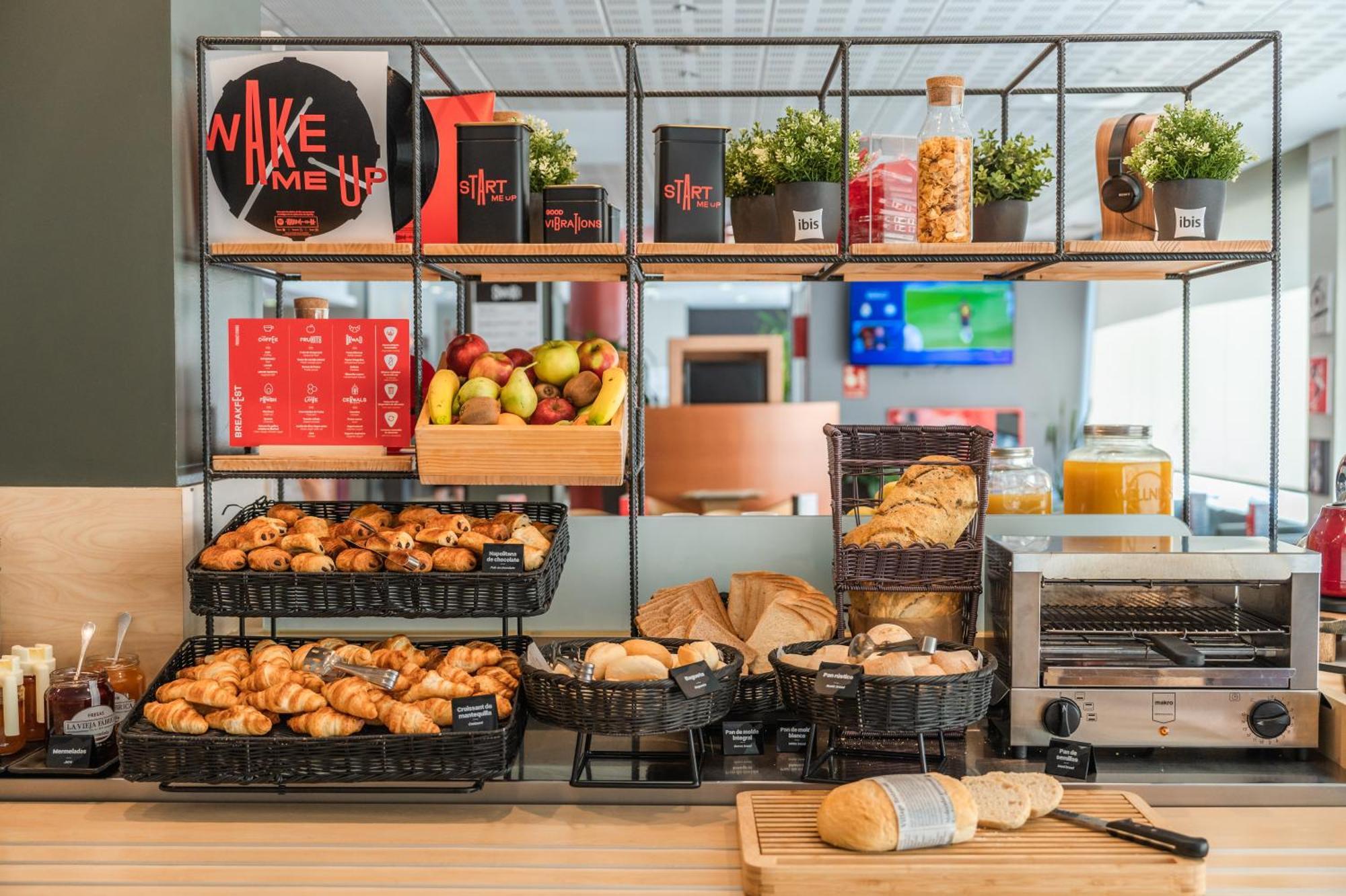 Ibis Madrid אלקובנדס מראה חיצוני תמונה