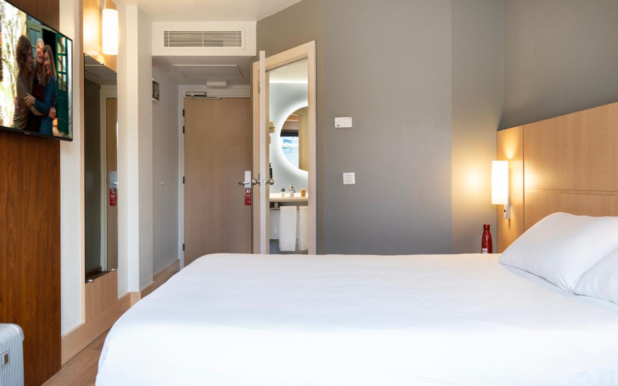 Ibis Madrid אלקובנדס מראה חיצוני תמונה